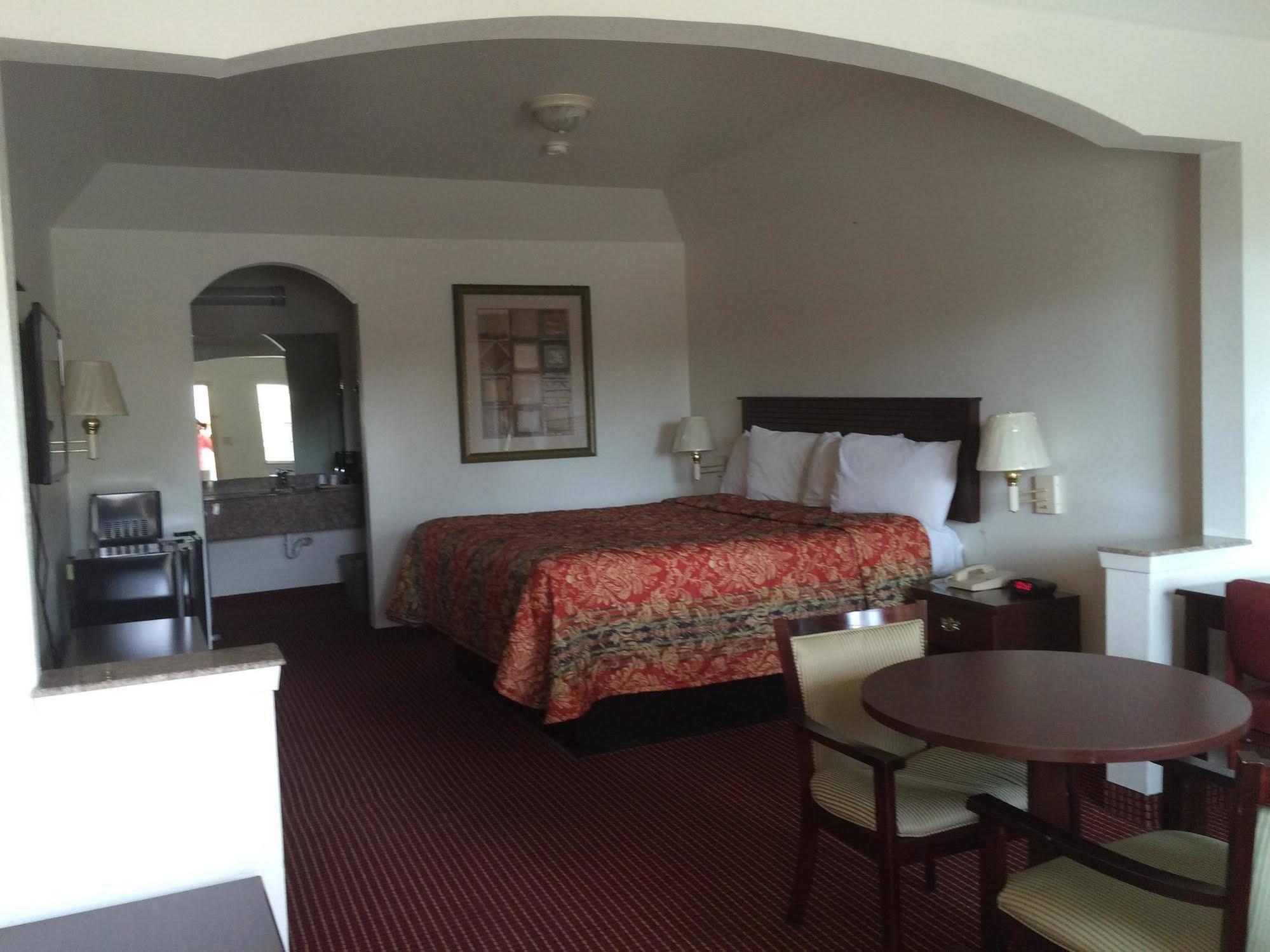 Executive Inn Schulenburg Екстериор снимка