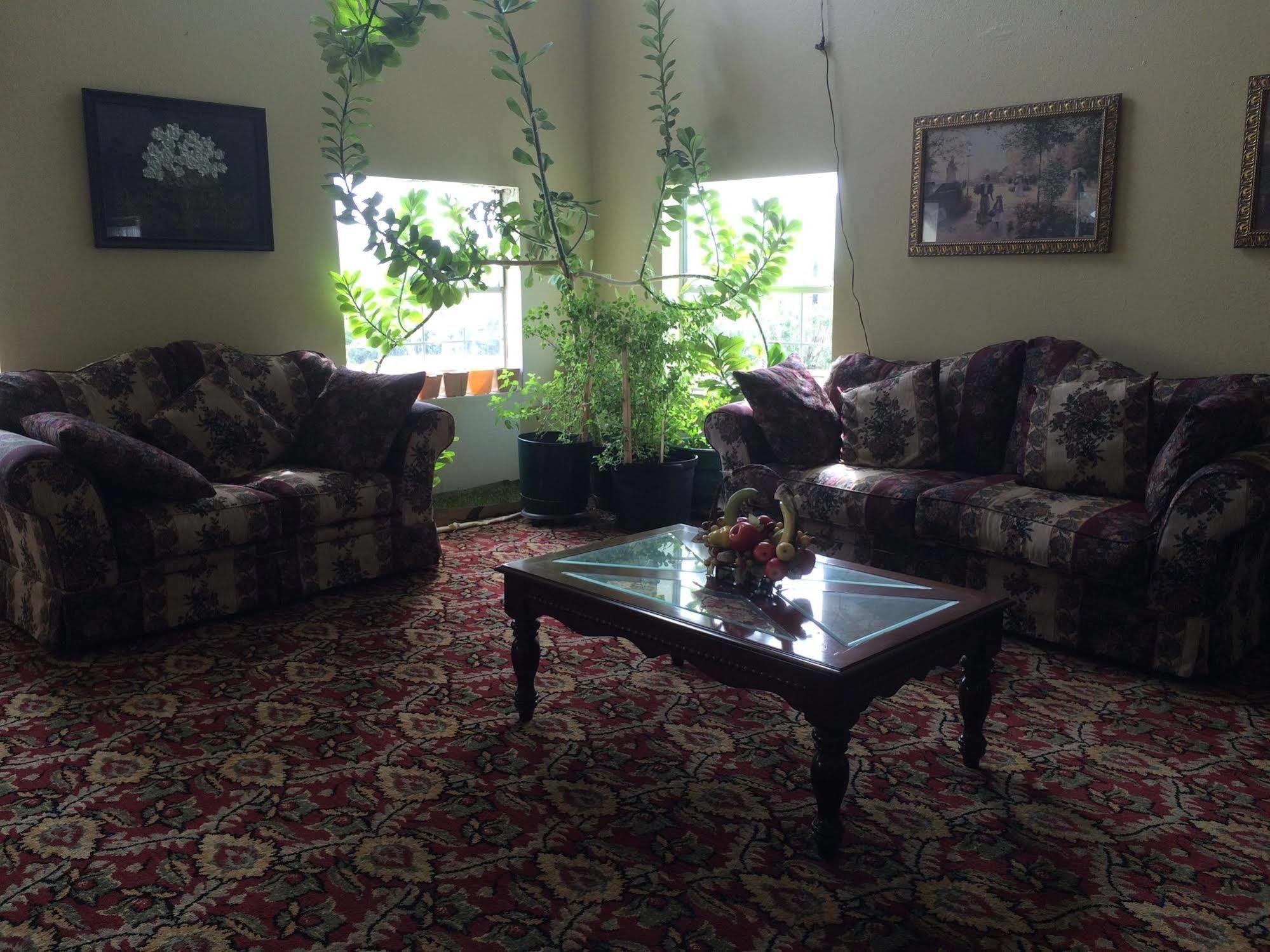 Executive Inn Schulenburg Екстериор снимка
